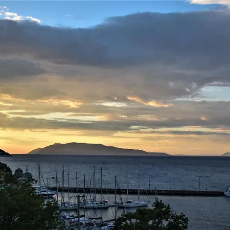 דירה Lasithiotakis פורוס